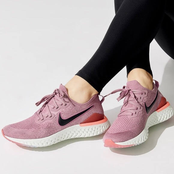 Nike Shoes - Nike Epic React FlyKnit Shoes